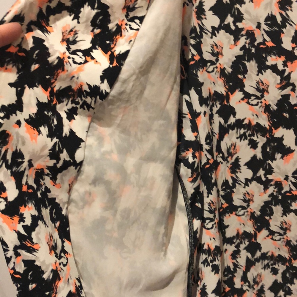 Lightweight jacket - Picture 4 of 7